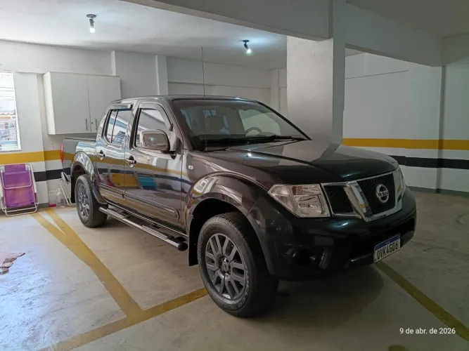 Nissan Frontier SL CD 4X4 2.5tb Diesel AUT 2014