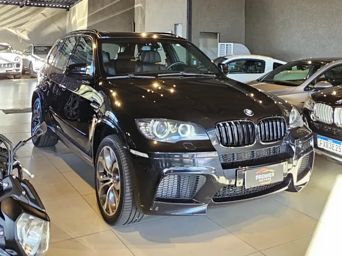 BMW X5 M 4.4 4X4 V8 32V Bi-turbo Aut. 2011