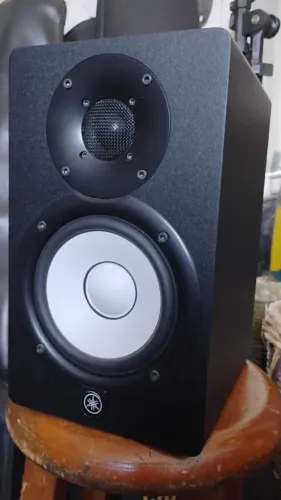 Yamaha HS5 (O PAR)