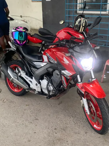 Twister Abs 2021 (Vermelha)