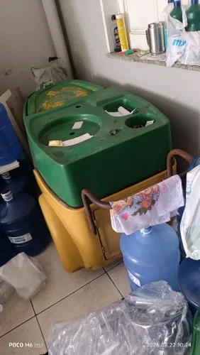 Carrinho de água de coco