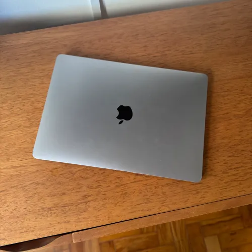 MacBook Air Retina 13? (2018) Space Gray