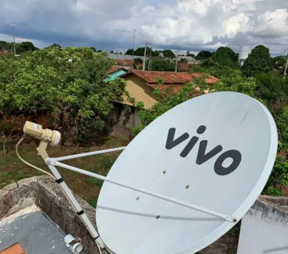 Antena de 90 centímetros usada