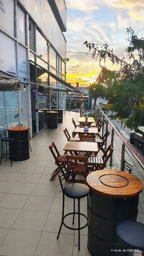 Vendo Bar completo em funcionamento - Brasa e Gelo - Itapuã VV
