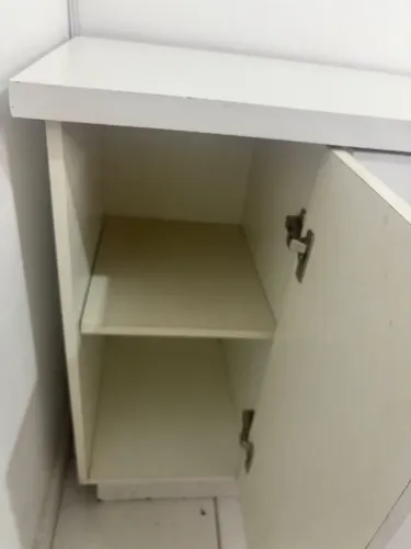 Mesa de manicure em l planejada