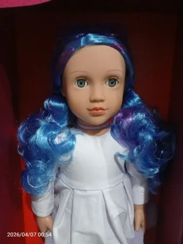Boneca generetio linda perfeita nova na caixa