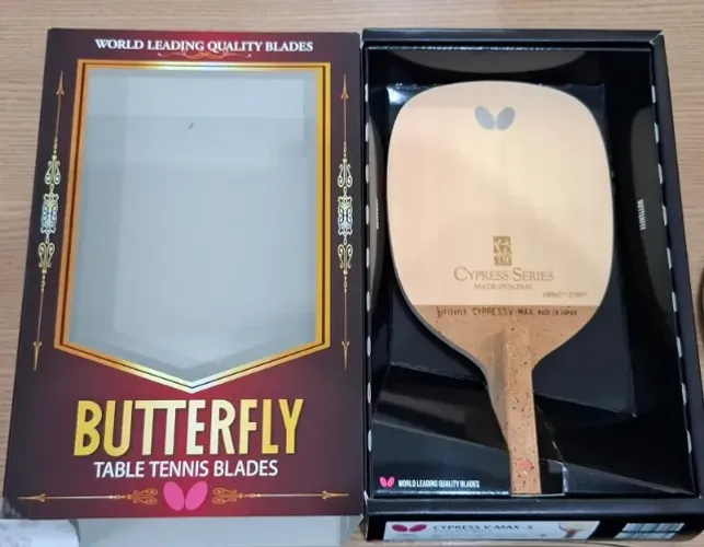 Raquete Butterfly V-MAX CYpress Caneta Japonesa