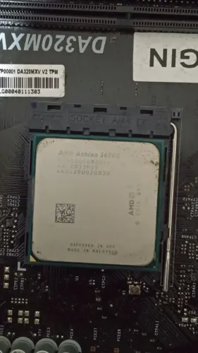 AMD ATHLON 3000G