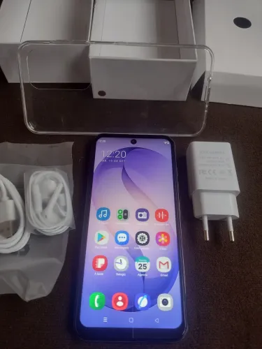 Celular Smart novo na caixa 