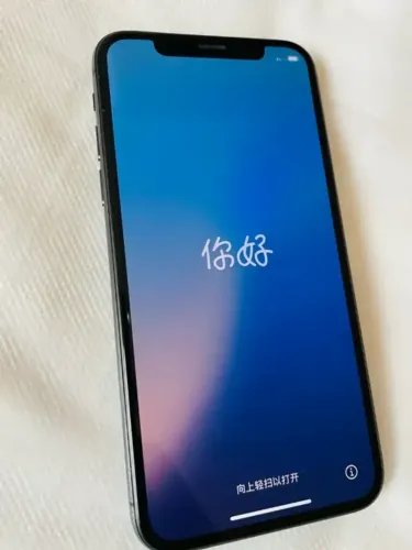 IPhone XS tela e bateria originais, nunca aberto, excelente estado sem riscos ou marcas