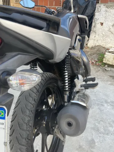VENDO TITAN 160cc 2022