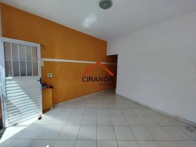 Casa de Vila com 2 Dormitórios para Locação na Penha