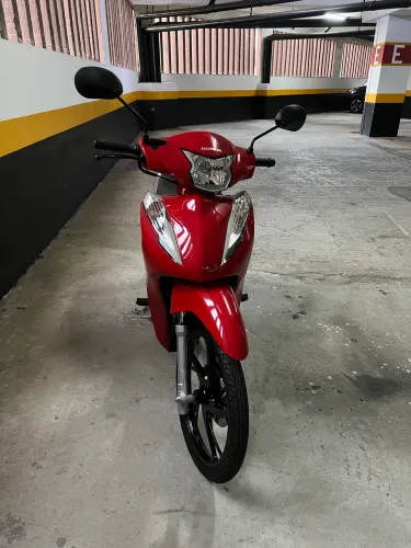 Biz 125i completa com partida elétrica e freio a disco
