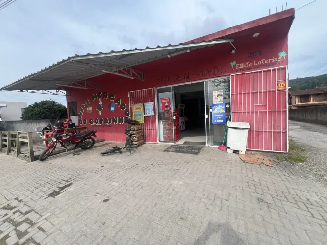 mercado de bairro