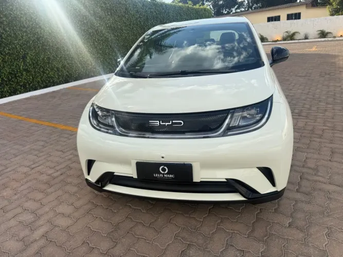 BYD Dolphin EV (Elétrico) 2024