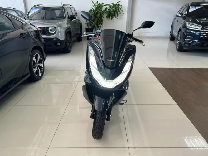 HONDA PCX 160 DLX ABS 2025