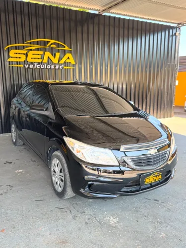 Chevrolet Onix Hatch LT 1.0 8V Flex Power Mec. 4P 2015