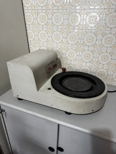 Politriz Lixadeira Metalográfica PL02 E Teclago 220V