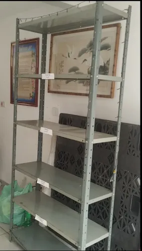 Estante Industrial de Aço Reforçada (6 Prateleiras) - Seminova