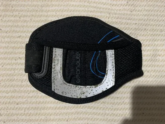 braçadeira geonaute decathlon armband cinta fitness corrida running porta objetos neopreme