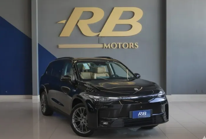 Leapmotor C10 REEV (Híbrido) 2026