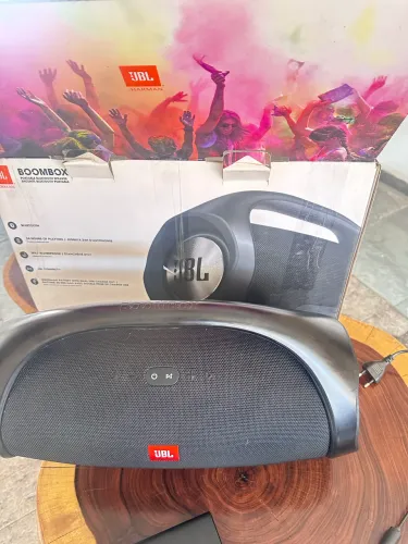 JBL Bombox importado dos Estados Unidos mod1
