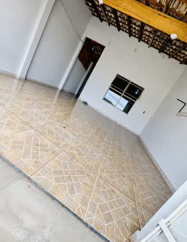 Aluga- se / vende-se casa em Araçoiaba da Serra