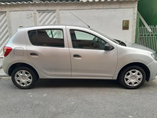 Renault Sandero Authentique Flex 1.0 12V 5P 2018