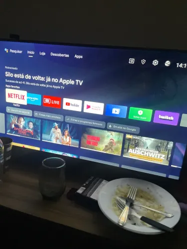 Vendo tv nova zerada 