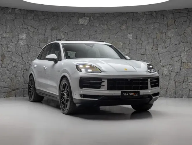 Porsche Cayenne E-hybrid 3.0 V6 462cv 2024