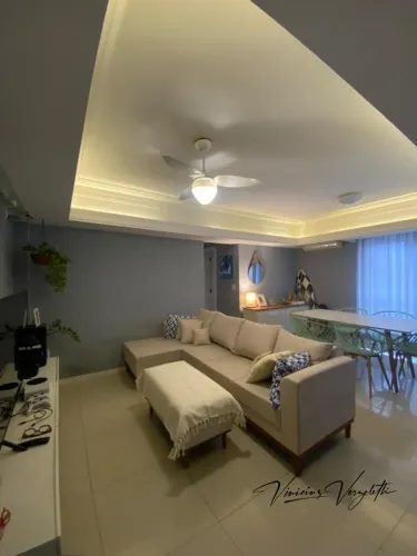 Apartamento para Locação em Balneário Camboriú, Centro, 2 dormitórios, 1 banheiro, 1 vaga