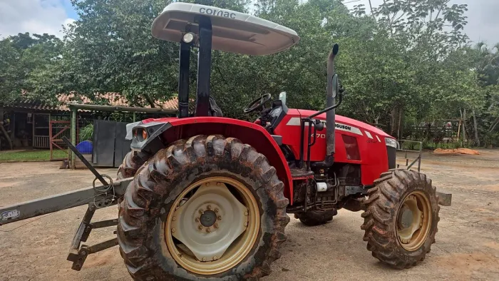 Massey Ferguson 4707 ano 2019