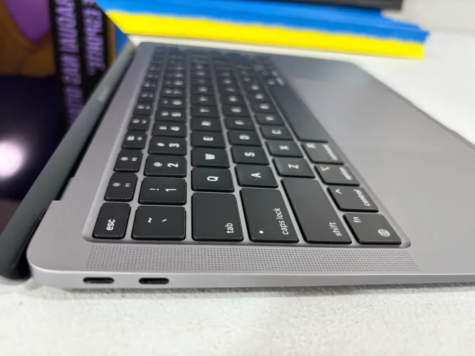 MacBook Air (M1, 2020) Com defeito
