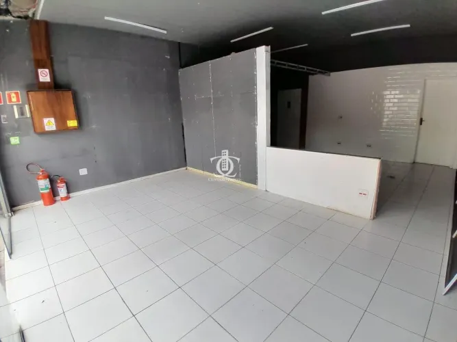 Salão Comercial para Locação em Mauá, Vila Bocaina, 1 banheiro