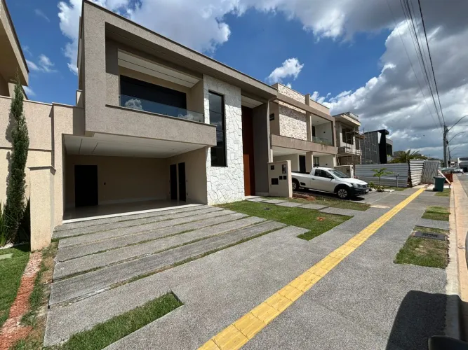 Sobrado Jardins Sevilha 248m²