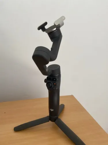 DJI Osmo Mobile 6 - Gimbal Estabilizador para Smartphone