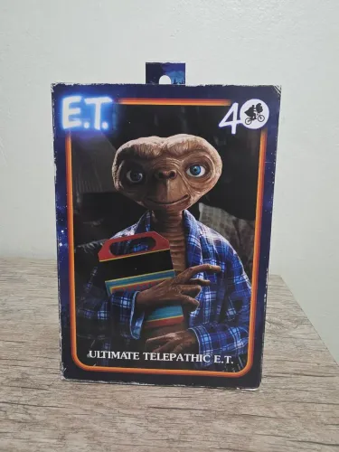 Action Figure E.T. O Extraterrestre Ultimate Telepathic 40 Anos - NECA Original