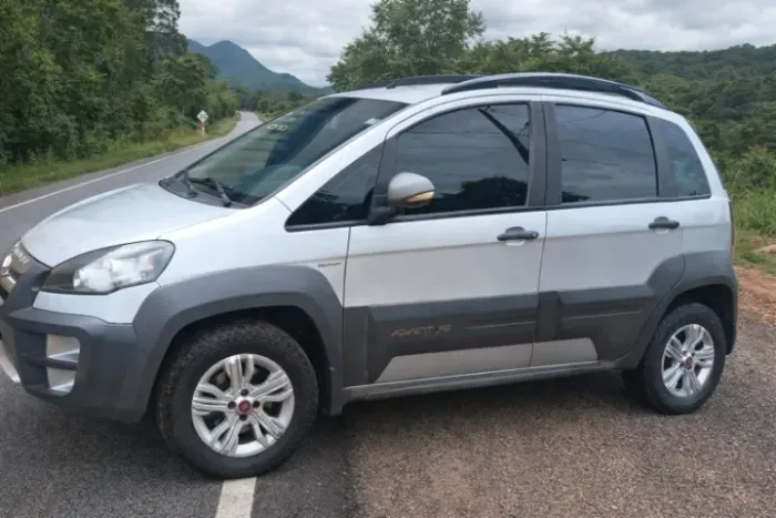 Fiat Idea Adv./ Adv.lock.dualogic 1.8 Flex 5P 2014