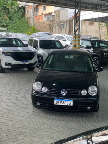 Volkswagen Polo Sedan 1.6 MI 101cv 8V 4P 2003