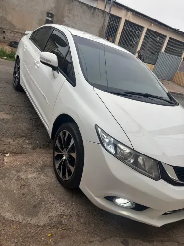 Honda Civic Sedan LXR 2.0 Flexone 16V Aut. 4P 2015