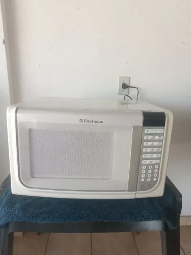 Microondas Eletrolux faço entrega