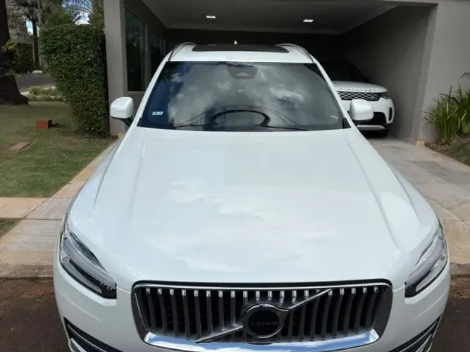 Volvo XC-90 T-8 Plus 2.0 AWD (híbrido) 2024