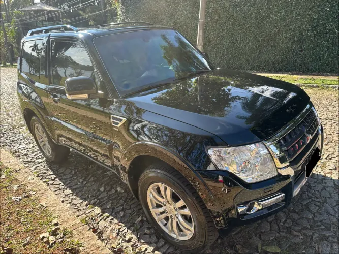 Mitsubishi Pajero HPE Full 3.8 V6 250cv 3P Aut. 2018
