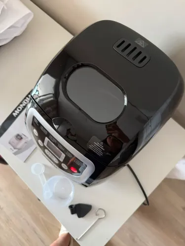 Panificadora Mondial Automática Master Bread 700W 110V
