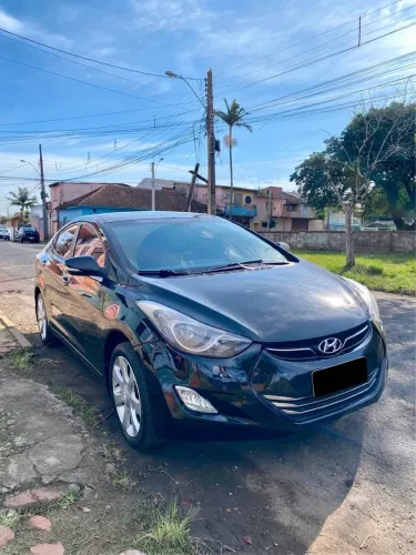 Hyundai Elantra GLS 1.8 16V Aut. 2013