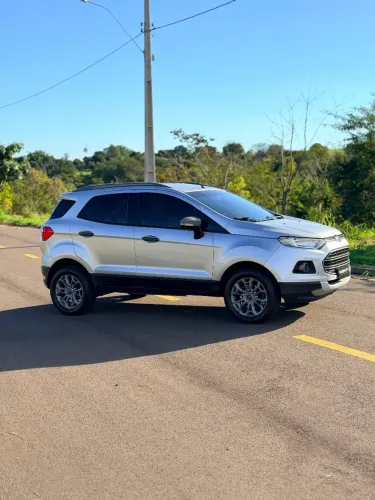 Ford Ecosport Freestyle 1.6 16V Flex 5P 2015