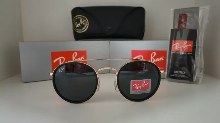 ÓCULOS DE SOL RAYBAN ROUND DOURADO 