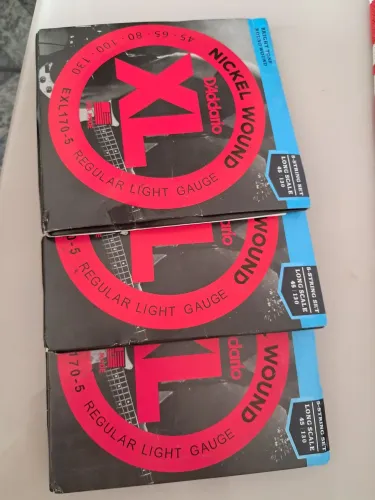 Cordas dadario pra baixo 5 cordas