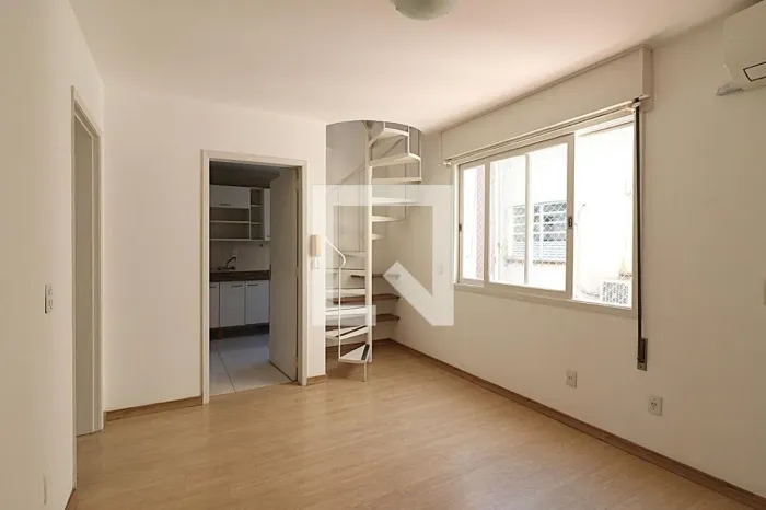 Apartamento à Venda - Bom Fim, 3 Quartos, 183 m2