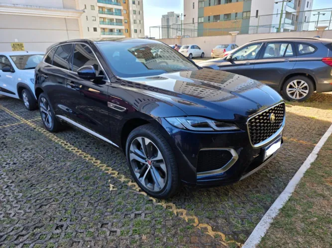 Jaguar F-Pace 3.0 R-DYN.se AWD 340cv (híbrido) 2023